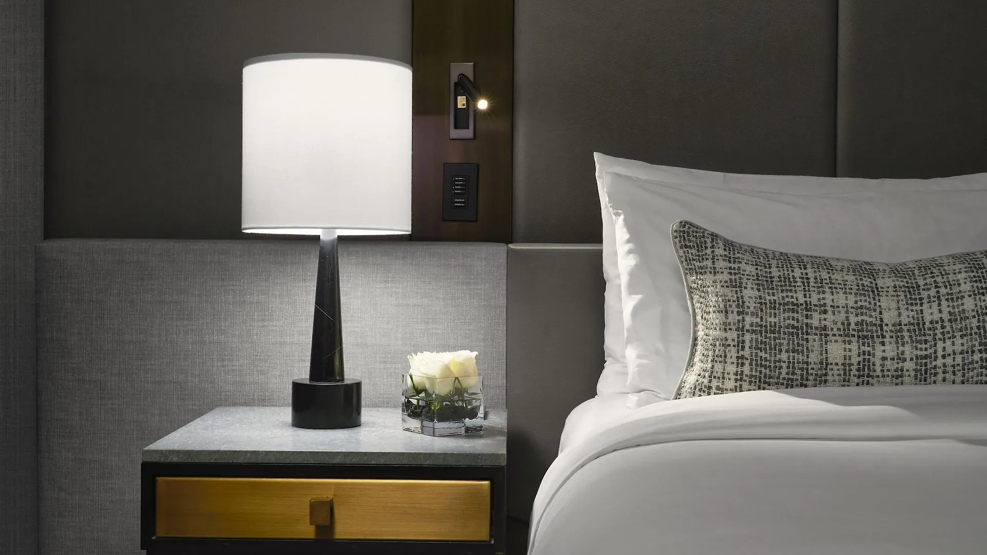 *****  The Hazelton Hotel Toronto Canada