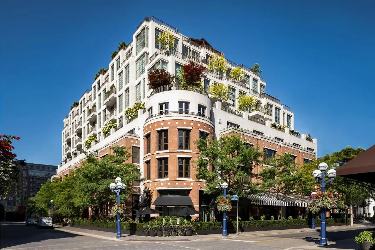 *****  The Hazelton Hotel Toronto Canada