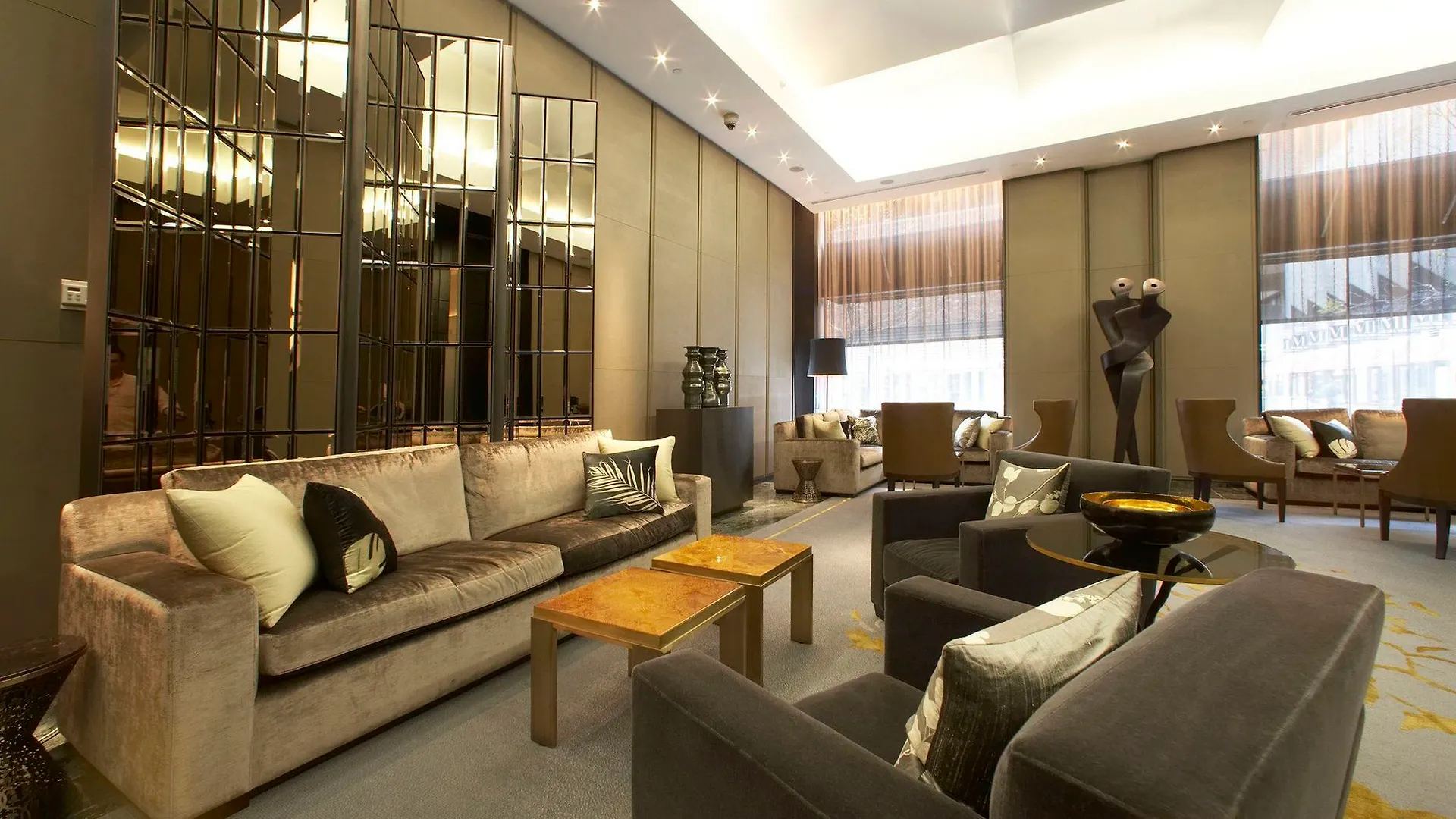 The Hazelton Hotel Toronto 5*,  Canada
