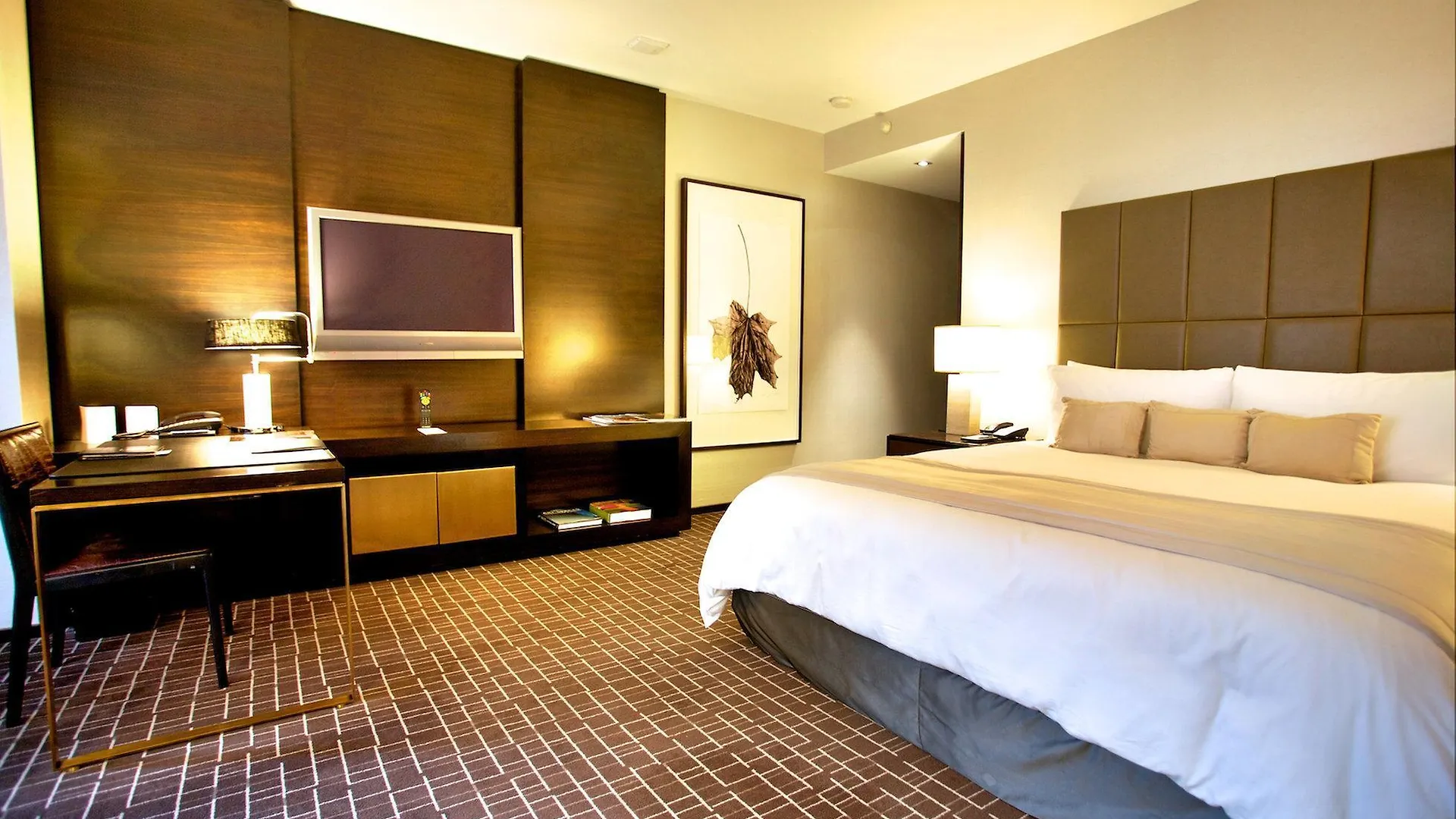 The Hazelton Hotel Toronto 5*,  Canada