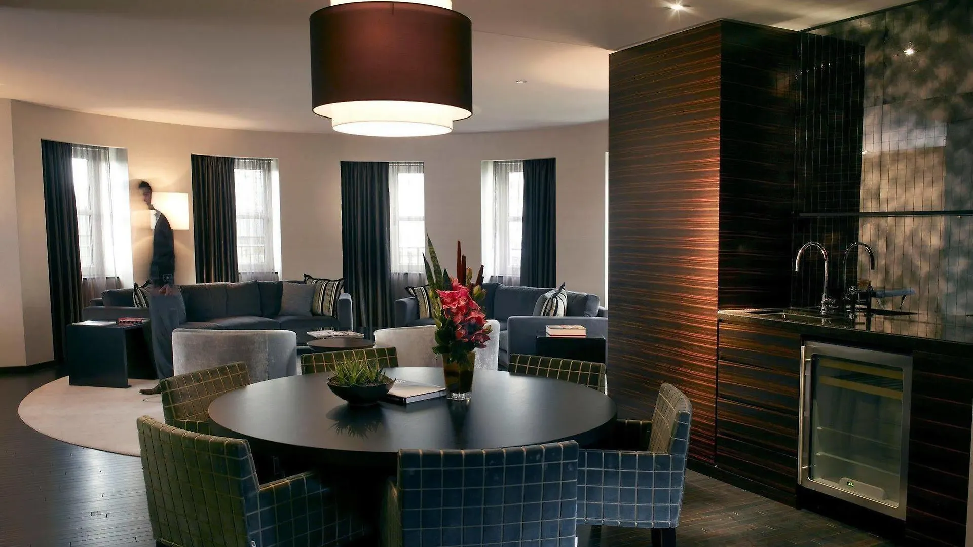 *****  The Hazelton Hotel Toronto Canada